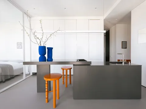 Appartement moderne et lumineux, cuisine ouverte impeccable